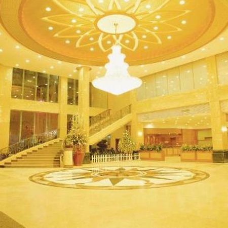Отель Vienna Huangdu Branch Фошань Экстерьер фото
